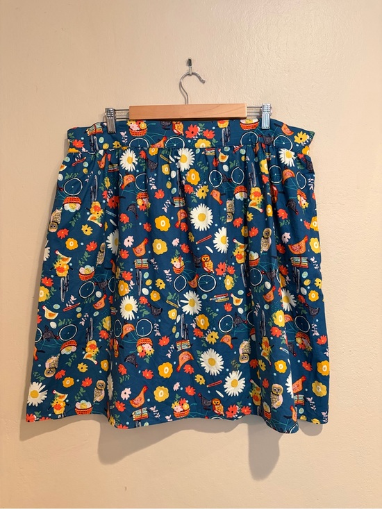 Retrolicious Dresses & Skirts - Retrolicious Chicken & Owl Farmgirl Skater Skirt, Partial Elastic Waist, size 2X